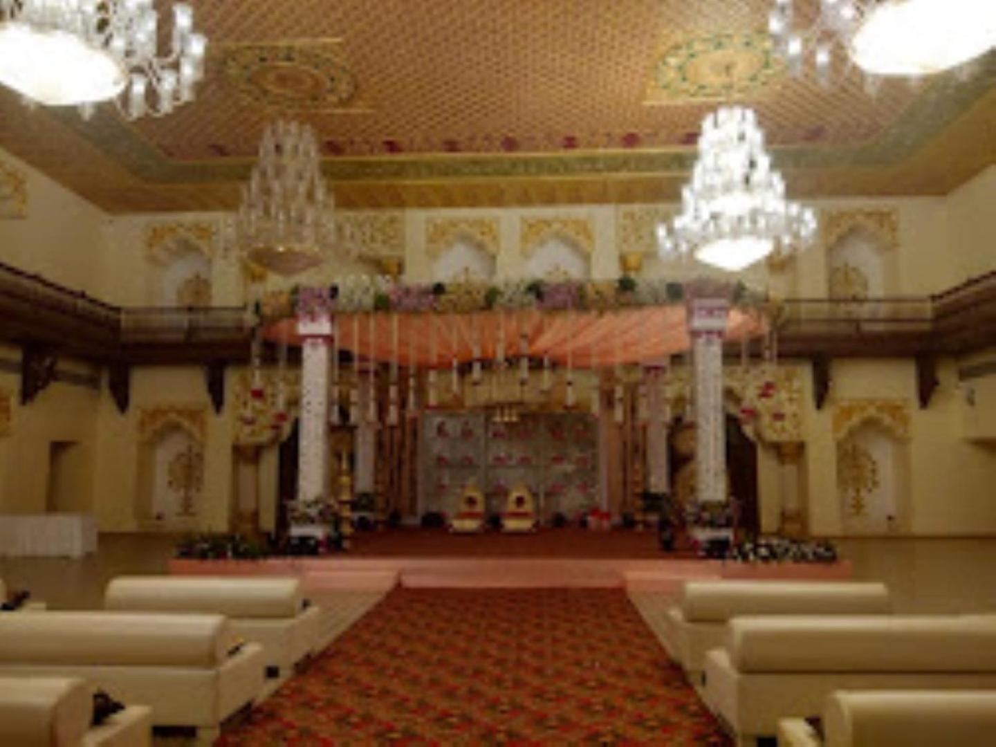 Laxminarayan Club & Resort Vadodara Zewnętrze zdjęcie