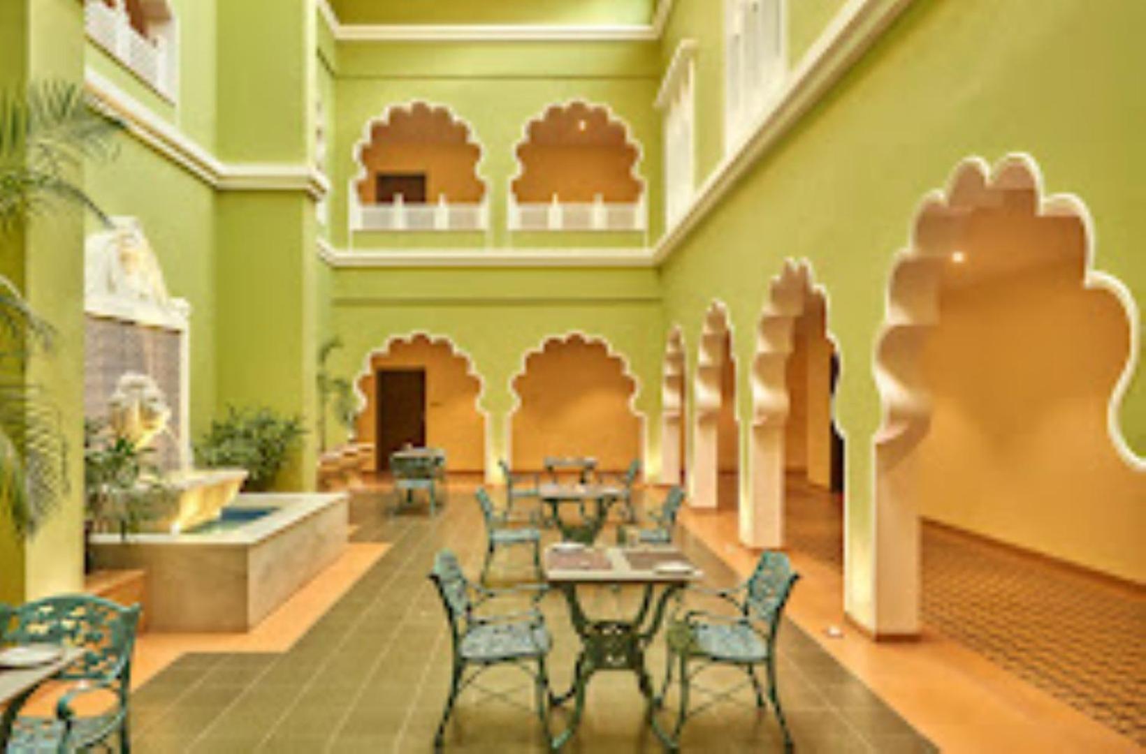 Laxminarayan Club & Resort Vadodara Zewnętrze zdjęcie